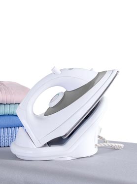 998.00VFS99900-A01.197_5 Witt International un fer à repasser.jpg