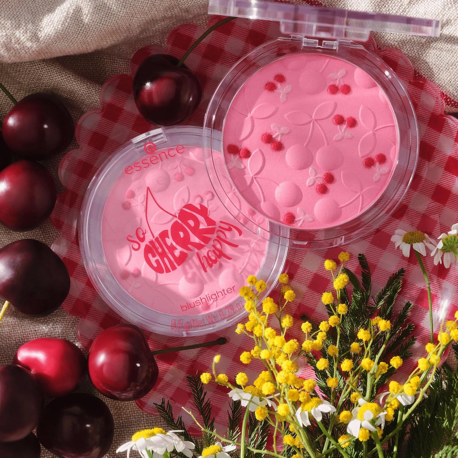 Blush illuminateur Essence Cosmetics SO CHERRY Happy – teinte Love You Cherry Much, éclat rosé modulable, vegan et sans cruauté, 8,5g, petit prix sur Amazon