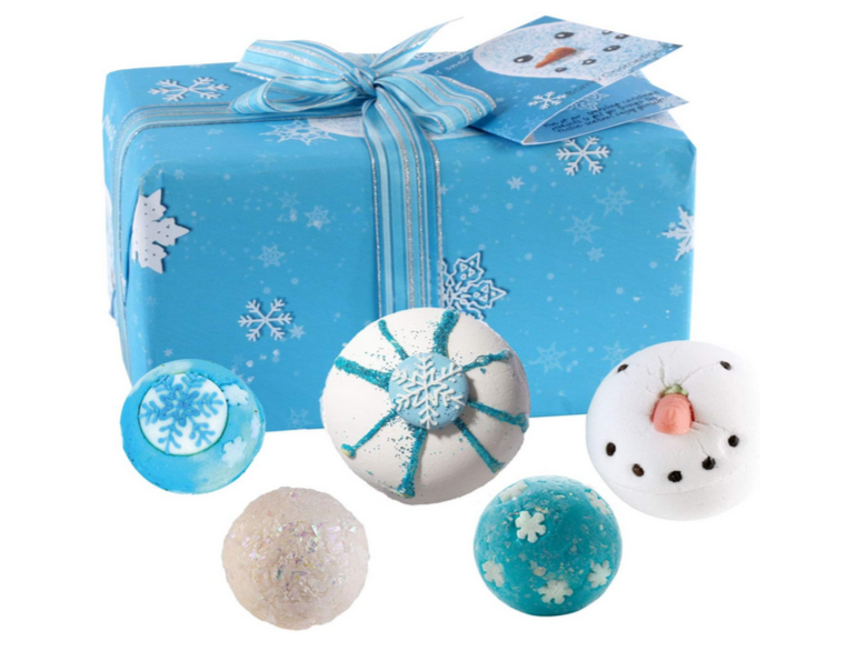 Bomb-Cosmetics-Let-it-Snow-Coffret-cadeau-Produits-pour-le-bain-Amazon-fr-Beauté-et-Parfum.png