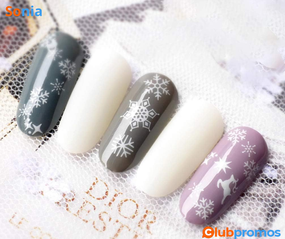 Bon Plan Lot de 4 Feuilles de Stickers Ongles 3D Lurrose Décoration de Noël à 2,87€ sur Amazon.png