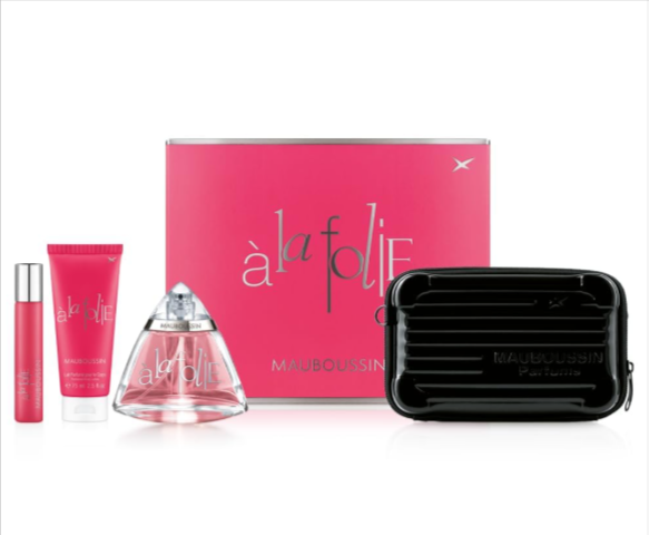  Coffret Mauboussin A La Folie avec EDP 100 ml, lait corps 75 ml, travel spray 20 ml et sac bandoulière noir, notes champagne–framboise, rose et caramels gourmands, flacon facetté comme un diamant.