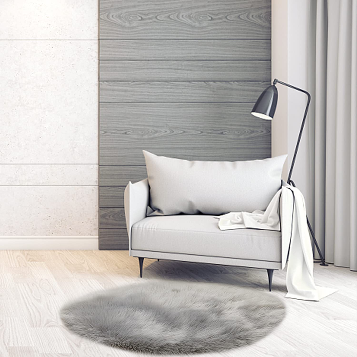 tapis fausse fourrure.jpg