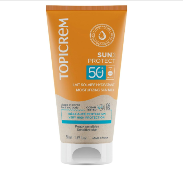 Topicrem Sun Protect Lait Solaire Hydratant Visage et Corps SPF50+ 50 ml pour peaux sensibles dès 3 ans, avec hydratation 24h, extrait d’échinacée, glycérine, bétaïne, texture fluide invisible et protection UVA UVB à 6,58€ sur Amazon.
