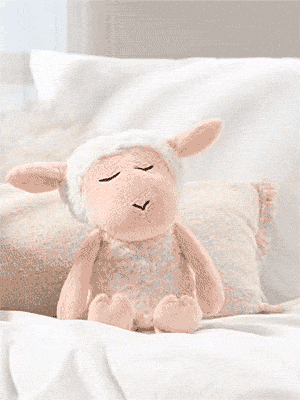 Une.jolie.peluche.mouton.gif
