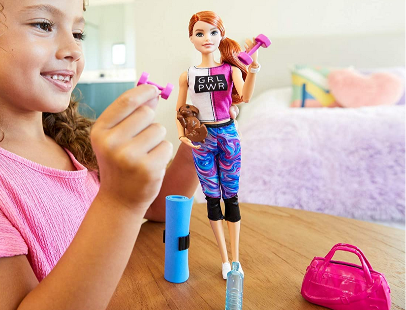 Barbie-Bien-être-coffret-Sport-avec-poupée-rousse-figurine-chiot-et-9-accessoires-jouet-pour-e...png