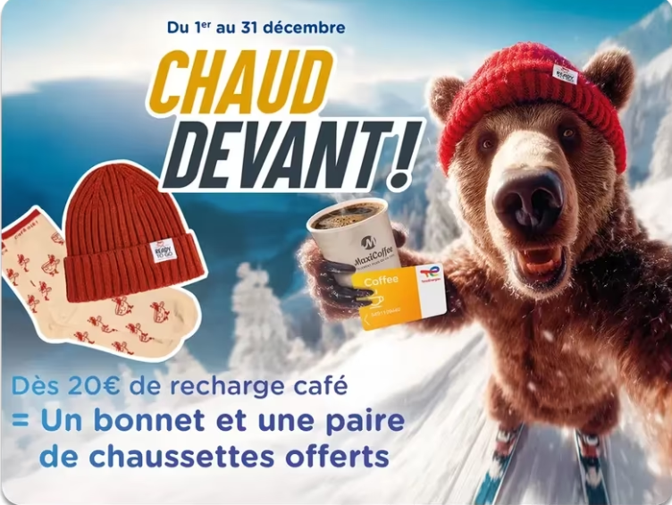 Bonnet et paire de chaussettes offerts dès 20€ de recharge de la carte Coffee dans les stations-service TotalEnergies participantes, offre valable en décembre 2025.