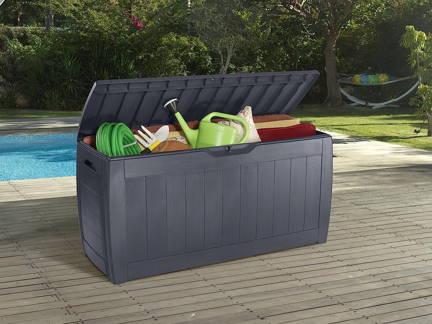 chalet.jpg