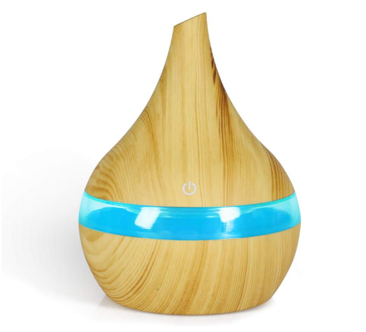  Diffuseur d’huiles essentielles LED 300 ml – humidificateur d’air ultrasonique – design bois – silencieux – 7 couleurs changeantes – arrêt automatique – diffuseur d’arôme pour yoga, chambre, spa – Surakey – bon plan Amazon