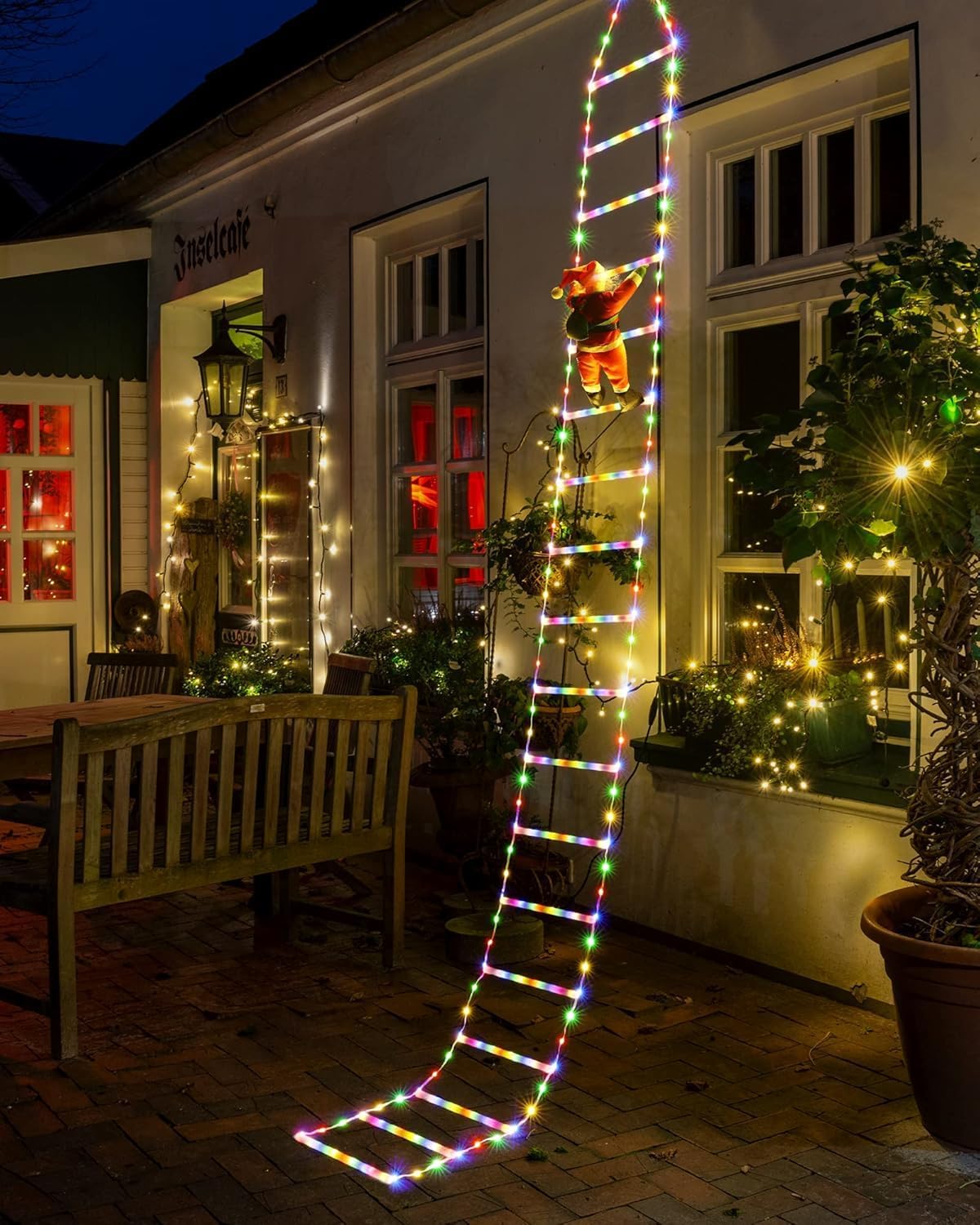 Echelle_LED_PereNoel_228LED_10-45_Amazon.jpg