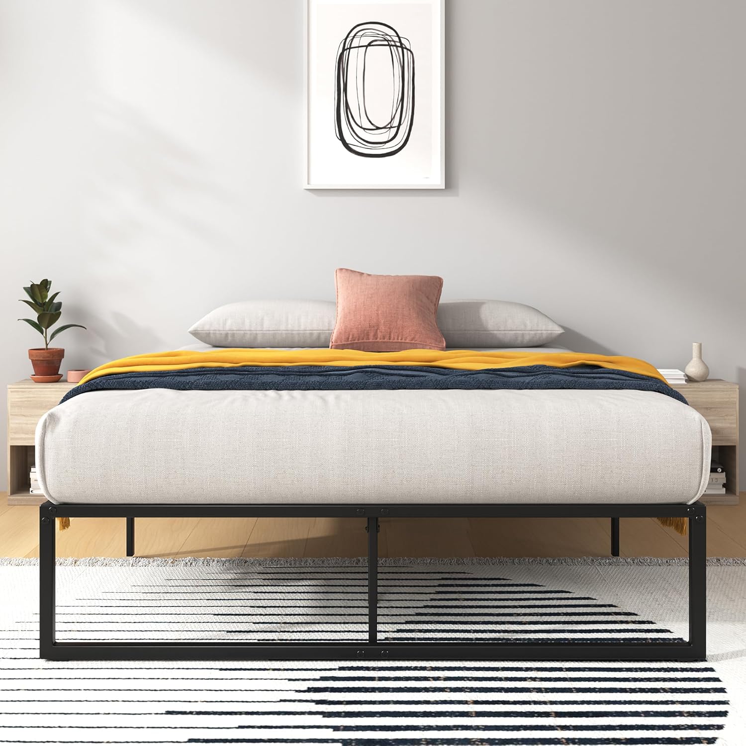 Lit Zinus Lorelai 140x190 cm, cadre métallique, hauteur 36 cm, espace de rangement sous le lit.