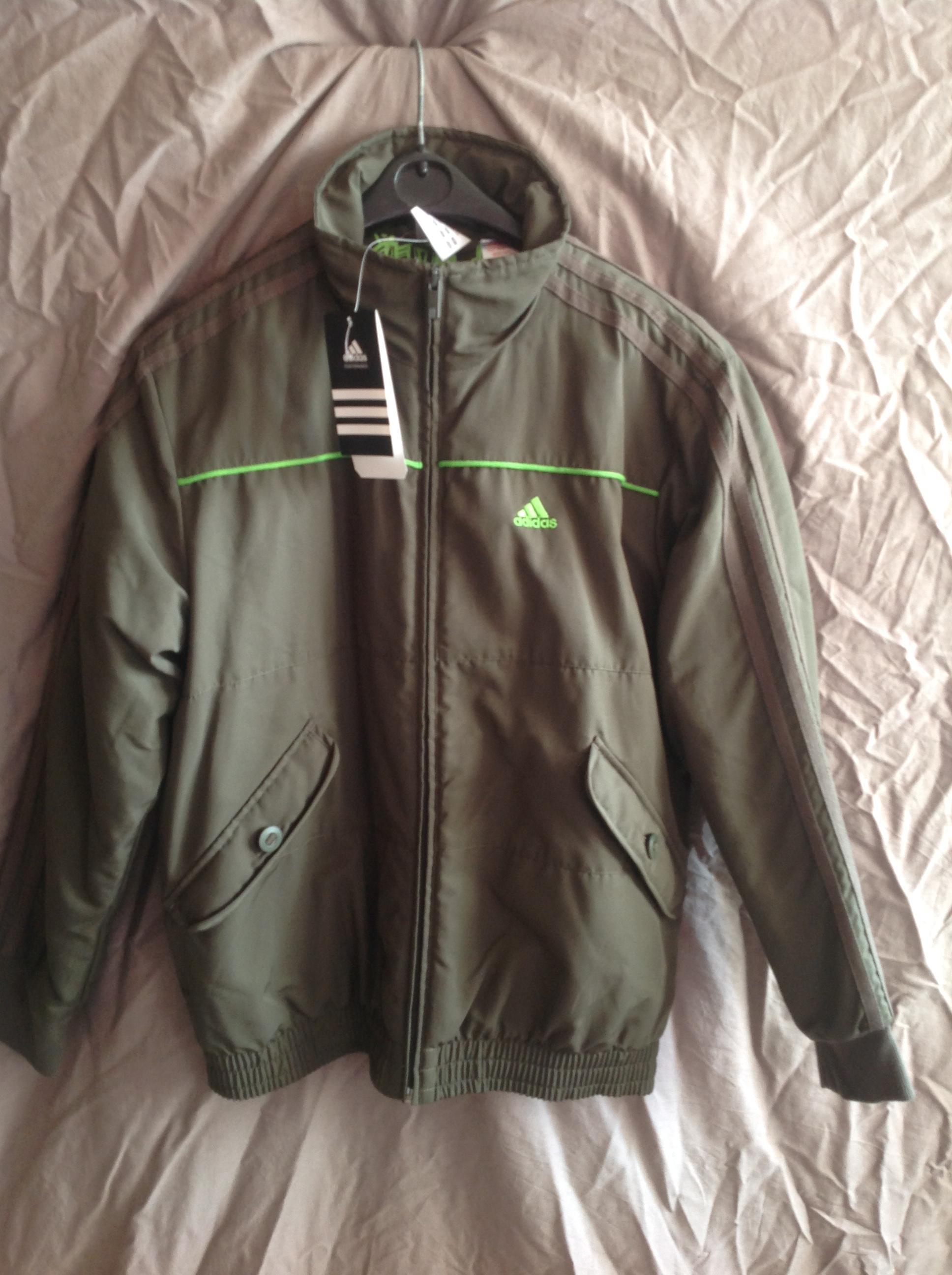 veste14ansadidas.JPG