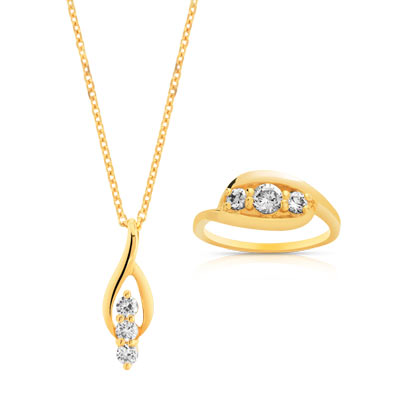 Parure-plaque-or-et-zirconias.jpeg