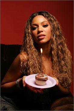 happy-birthday-beyonce-video-L-1.jpeg
