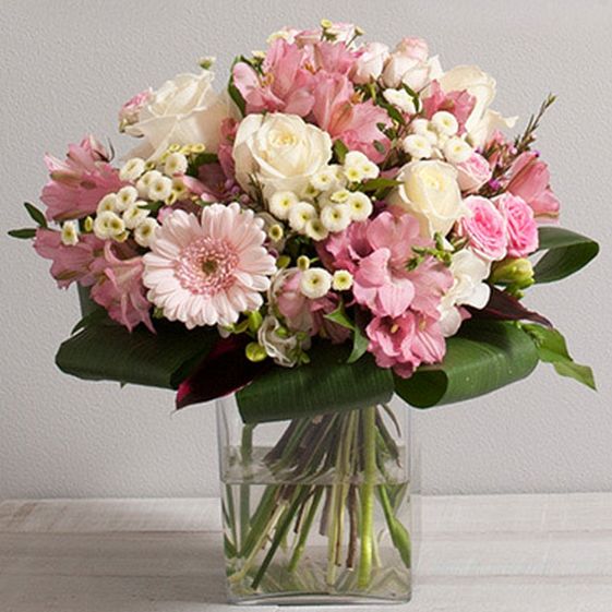 Bouquet-de-fleurs-Secret-4SE-Interflora.jpg