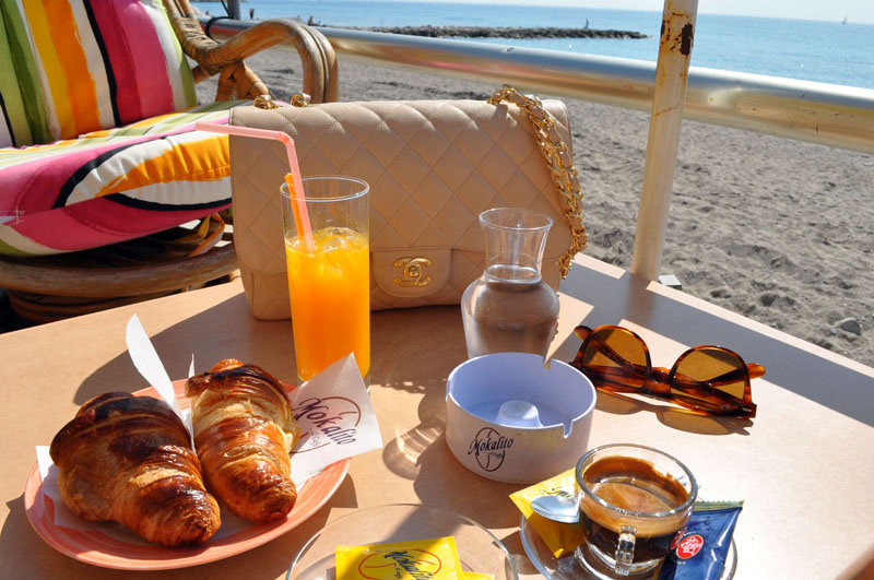 beach-breakfast-fashion-sun-Favim.com-142541.jpg