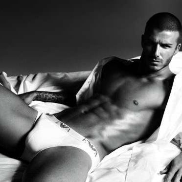 people-david-beckham-2435044_1350.jpg