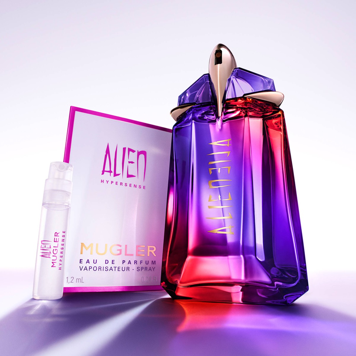 Découvrez l'échantillon du parfum Alien Hypersense par Mugler, une invitation à l'exploration olfactive
